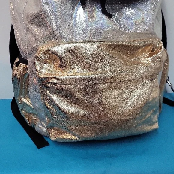 Justice Backpack - Picture 2 of 12